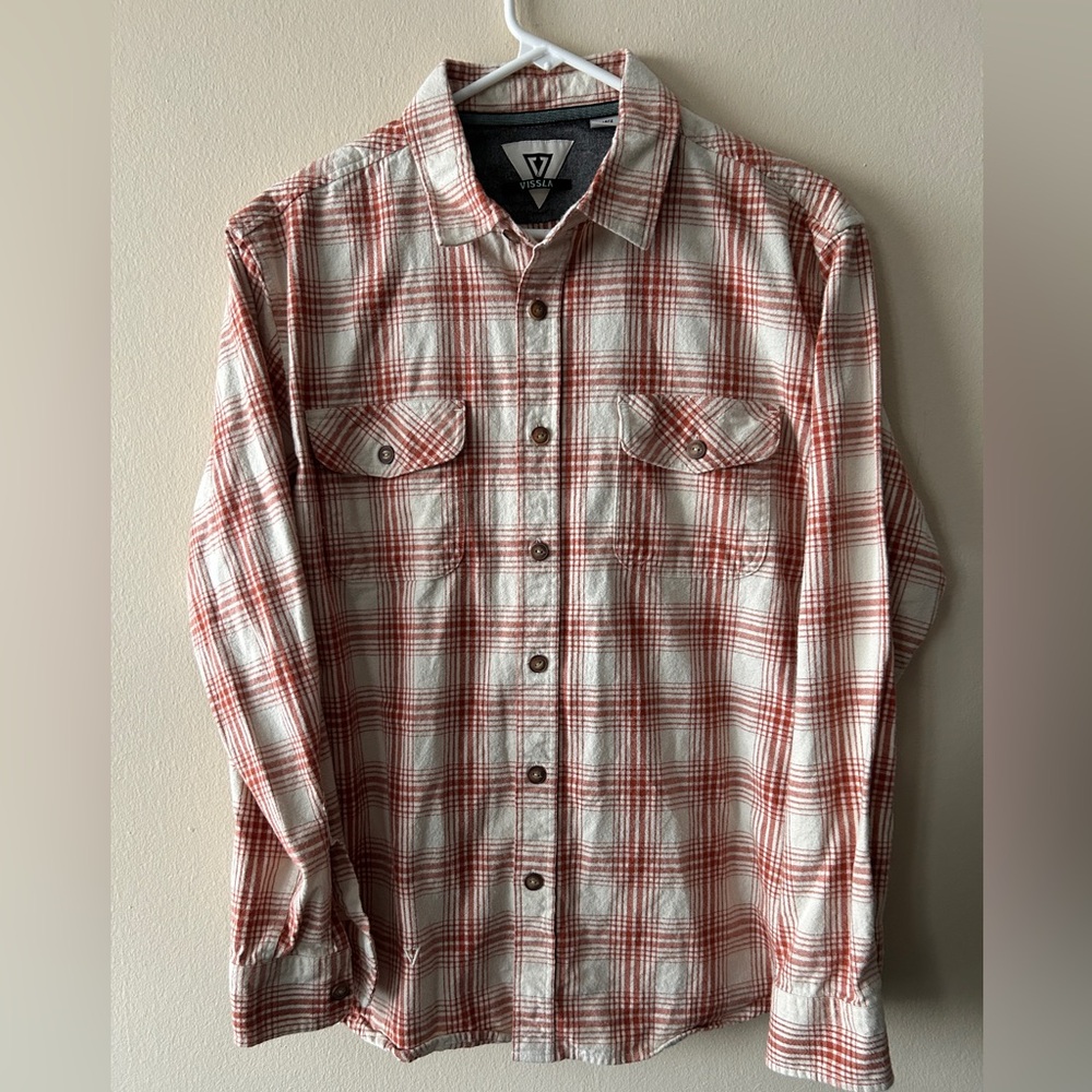 VISSLA Rust and cream plaid flannel